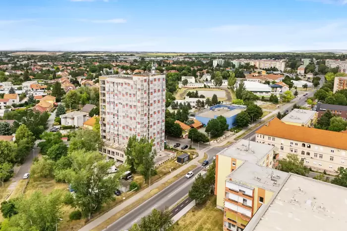 Exteriér a vizualizácie — SkyTower Nové Zámky